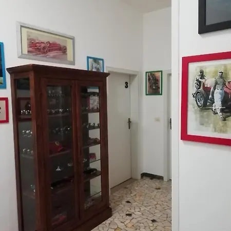 Affittacamere Mark Πανσιόν