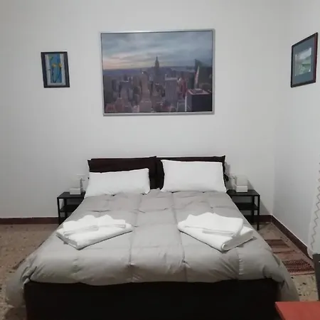 Affittacamere Mark Πανσιόν *